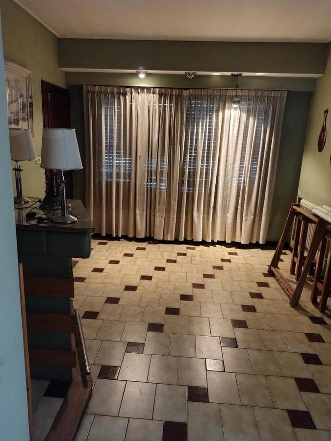 Excellent 6-room property for sale