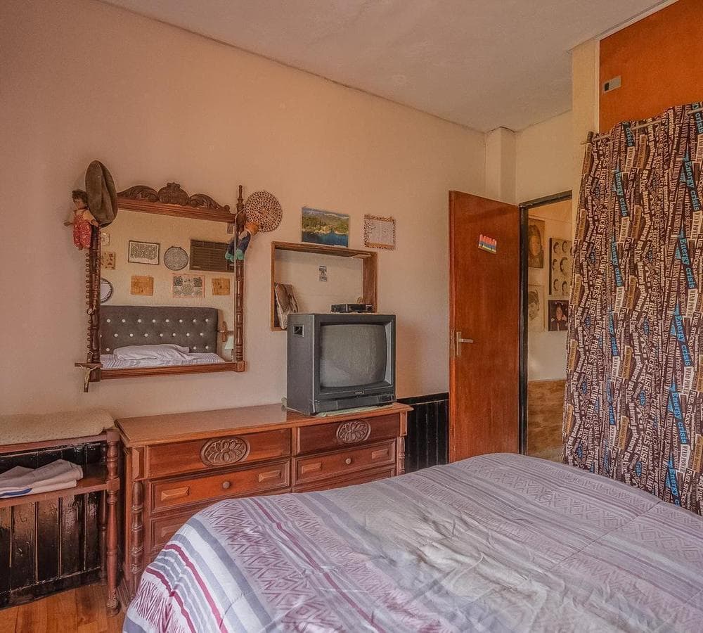 Spacious 4-room apartment with a private terrace