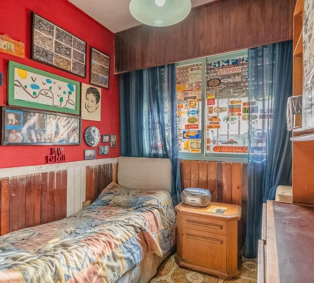 Spacious 4-room apartment with a private terrace