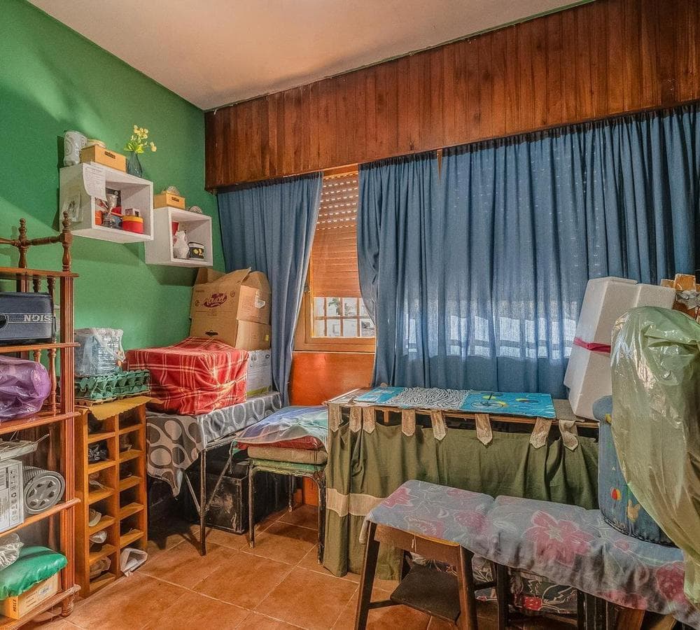Spacious 4-room apartment with a private terrace