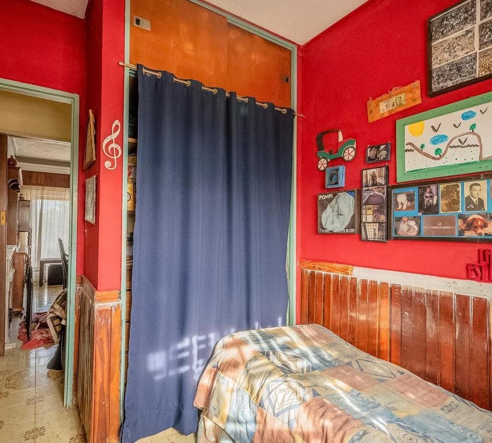 Spacious 4-room apartment with a private terrace