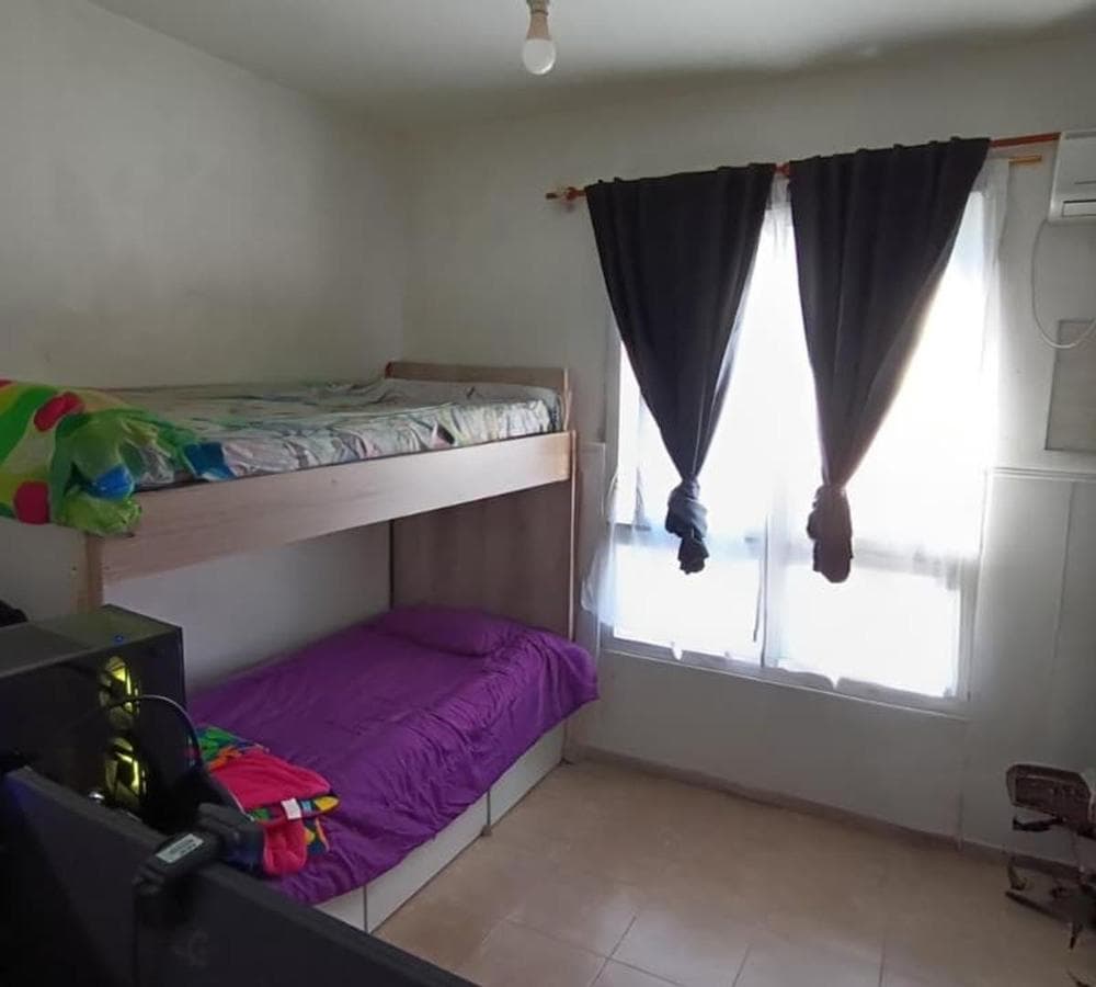 BEAUTIFUL HOUSE WITH A POOL IN CASTELAR