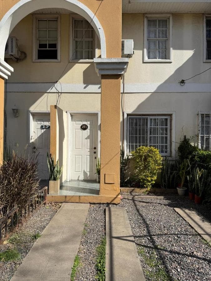 Duplex-style home for sale in the Moreno gated community, 3 rooms