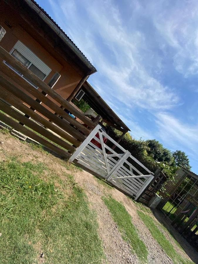 HOUSE FOR SALE IN SUIPACHA, B. A.