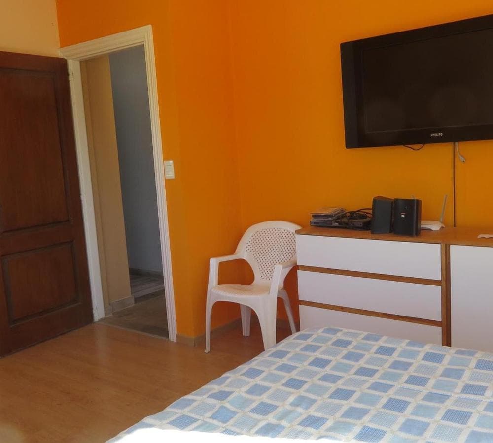 HOUSE FOR SALE: 5-ROOM HOME AT LAS HOJAS COUNTRY CLUB, MARCOS PAZ