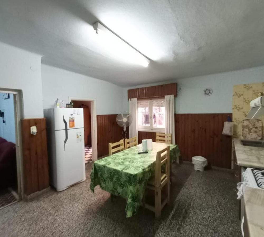 HOUSE FOR SALE WITH COMMERCIAL SPACE IN DOWNTOWN LUJÁN