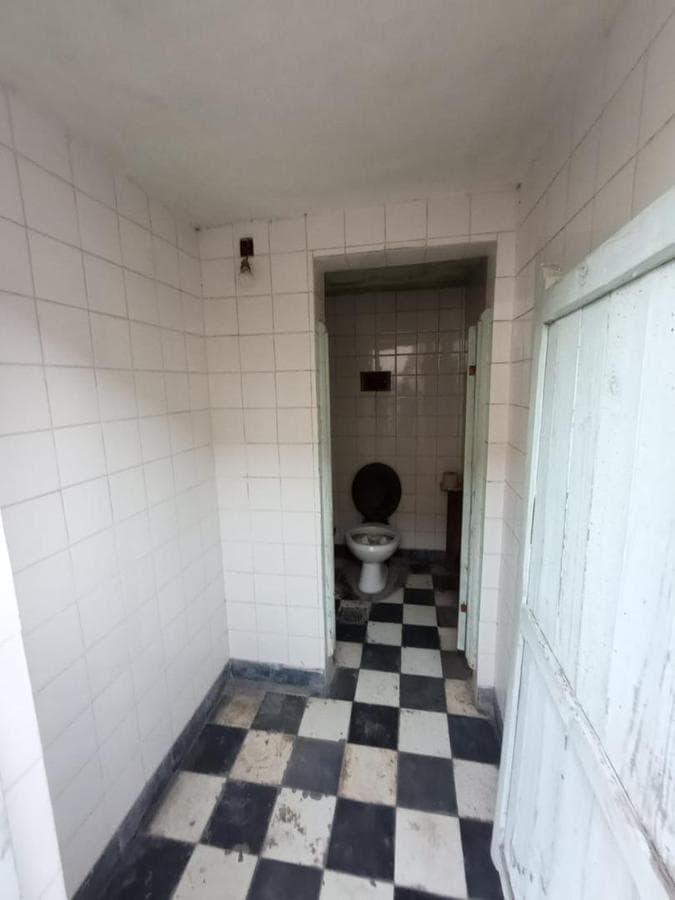 HOUSE FOR SALE WITH COMMERCIAL SPACE IN DOWNTOWN LUJÁN