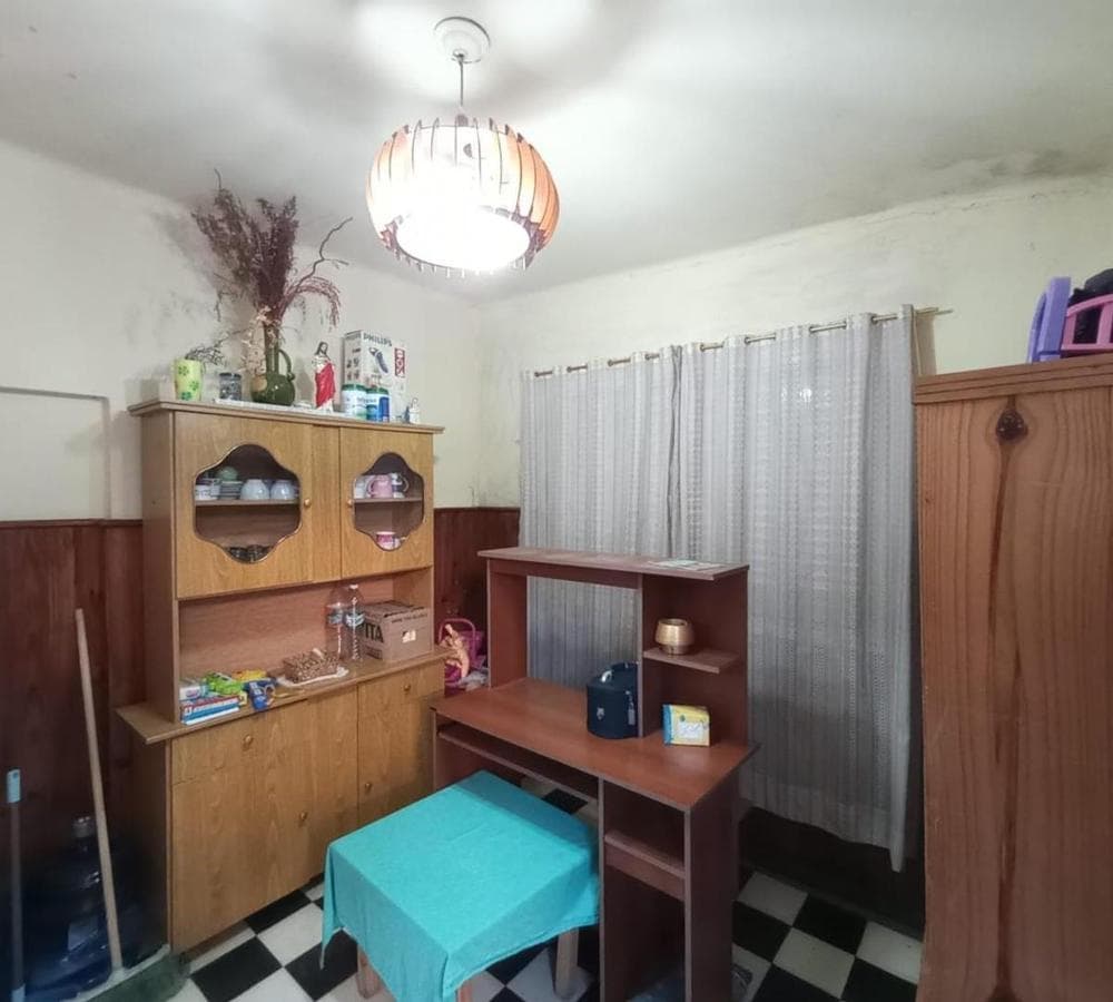 HOUSE FOR SALE WITH COMMERCIAL SPACE IN DOWNTOWN LUJÁN