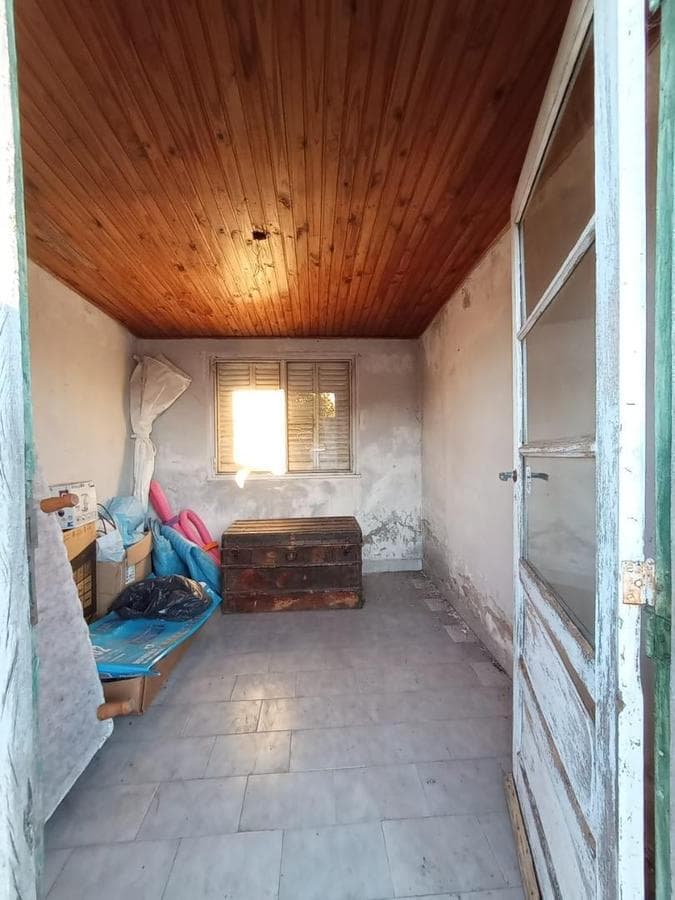 HOUSE FOR SALE WITH COMMERCIAL SPACE IN DOWNTOWN LUJÁN
