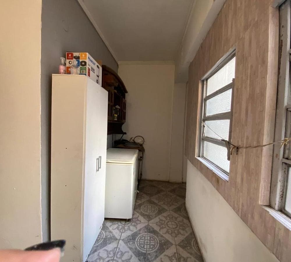 OPPORTUNITY: 3-APARTMENT BUILDING – SAN CRISTOBAL - See Description