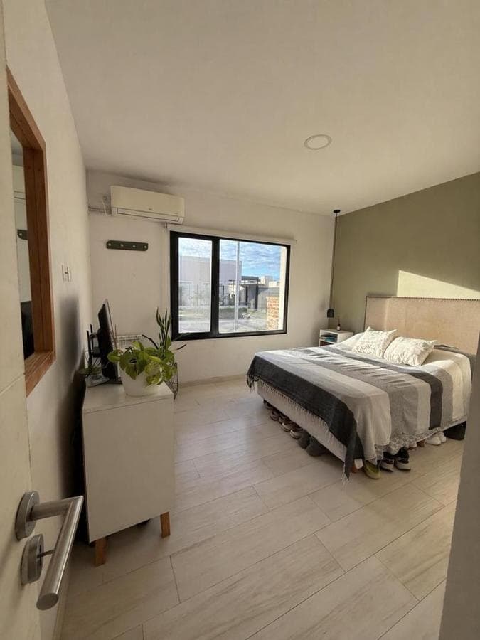 BRIGHT HOUSE IN NUEVO LORETO
