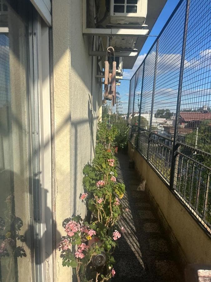 Spacious 3-room apartment for sale in Morón