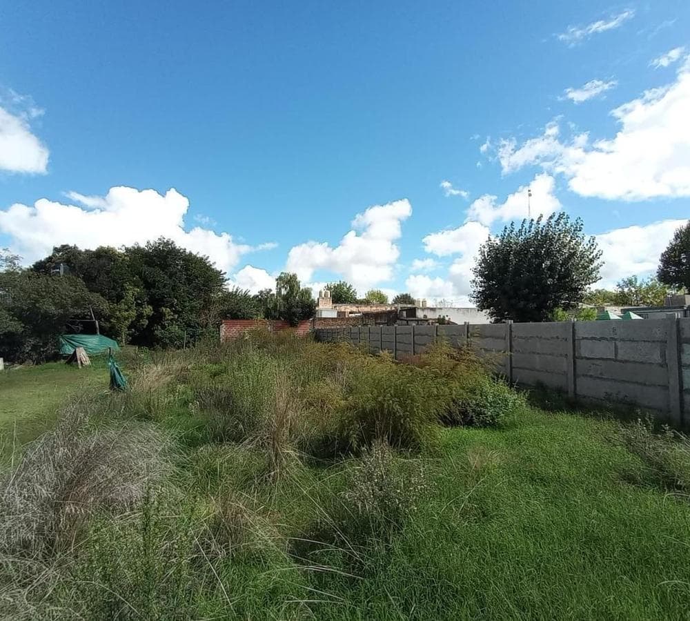 LAND FOR SALE IN GENERAL RODRIGUEZ NEAR THE CEMETERY