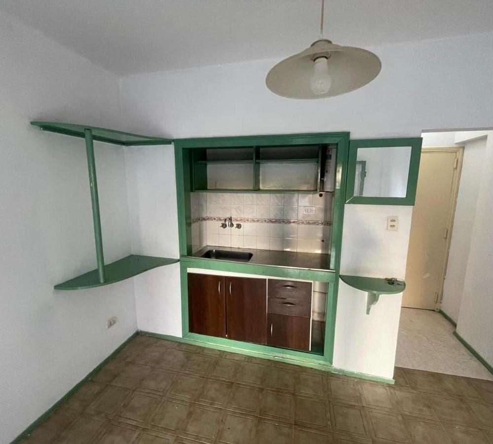 Spacious studio apartment in an excellent location