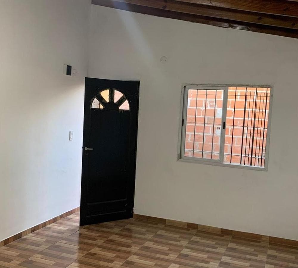 2-room apartment in North Ituzaingó: $20,000 and installments