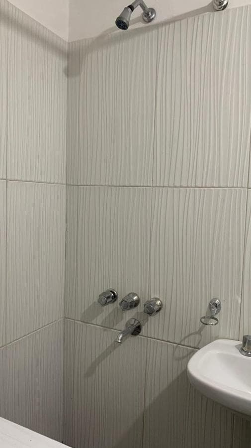 2-room apartment in North Ituzaingó: $20,000 and installments