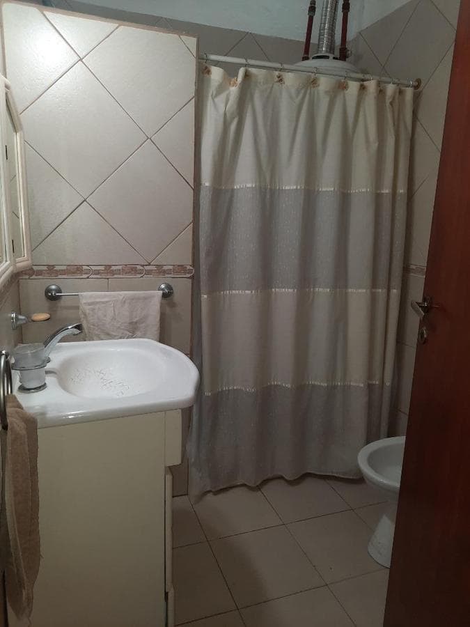 Casa Castelar Norte: 4 rooms, 3 bedrooms