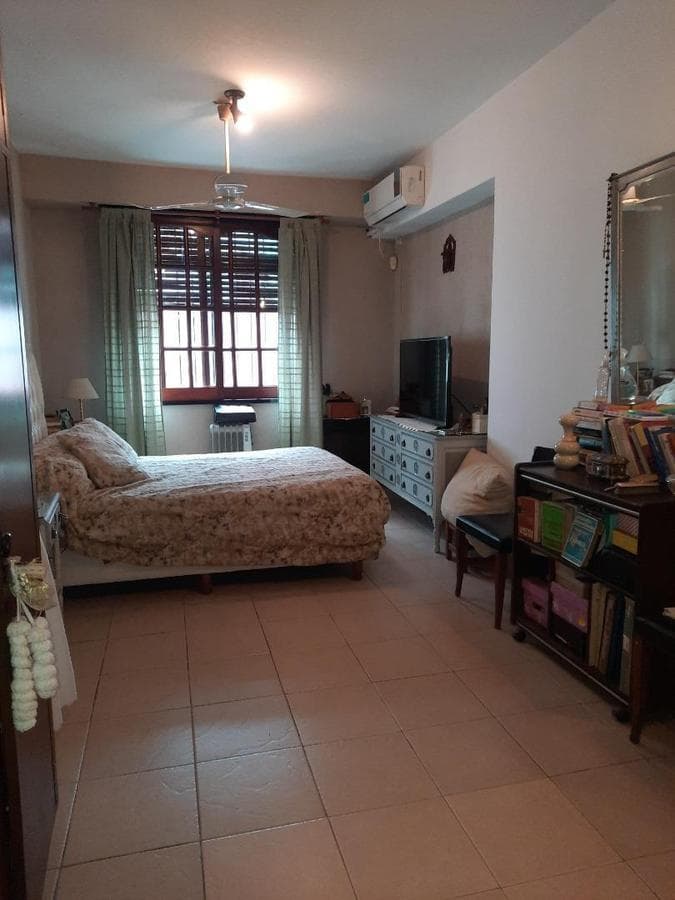 Casa Castelar Norte: 4 rooms, 3 bedrooms