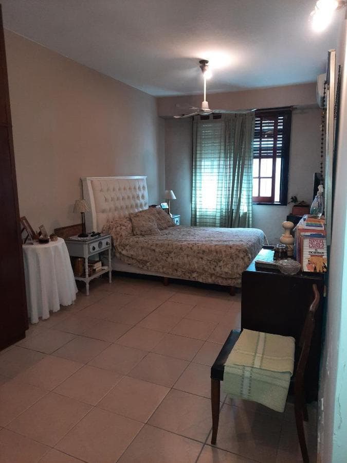 Casa Castelar Norte: 4 rooms, 3 bedrooms
