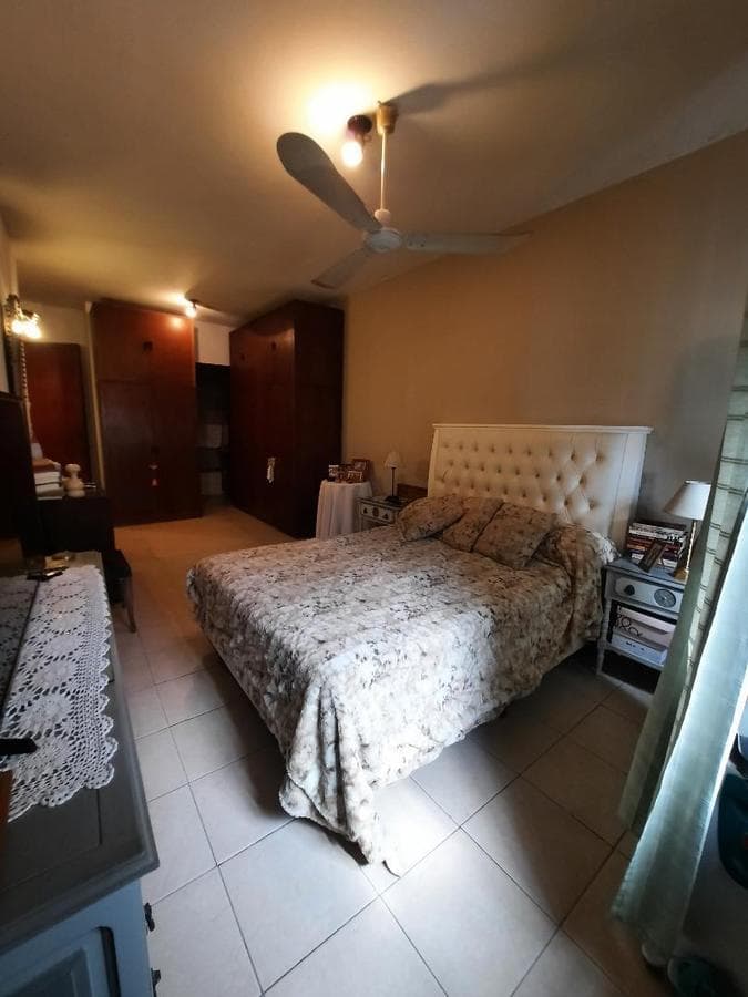 Casa Castelar Norte: 4 rooms, 3 bedrooms