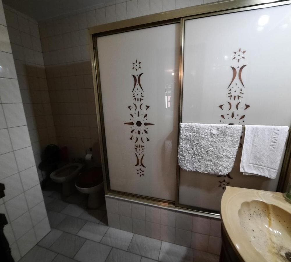 Casa Castelar Norte: 4 rooms, 3 bedrooms