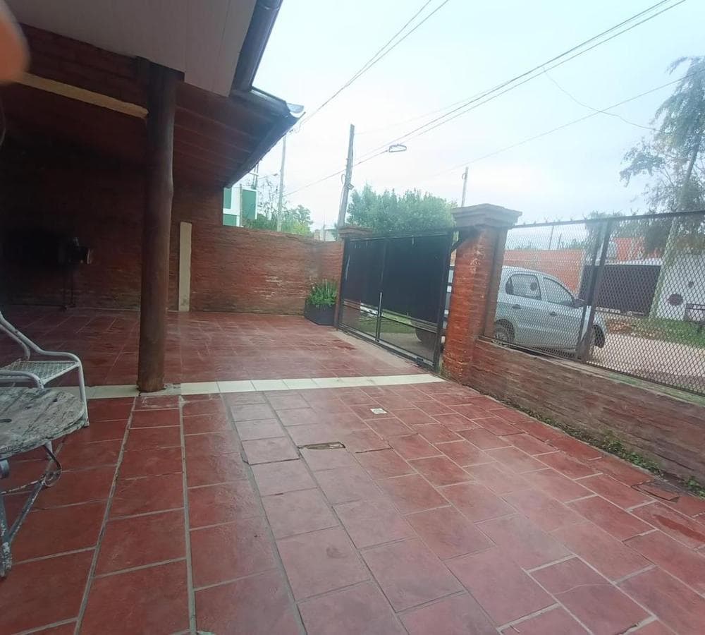 BEAUTIFUL 4-ROOM HOUSE IN PASO DEL REY