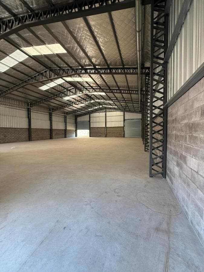 WAREHOUSE FOR SALE IN LUJÁN