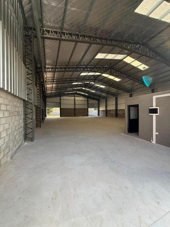 WAREHOUSE FOR SALE IN LUJÁN