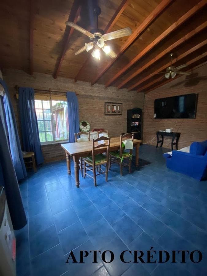 HOUSE FOR SALE IN MERCEDES B.
