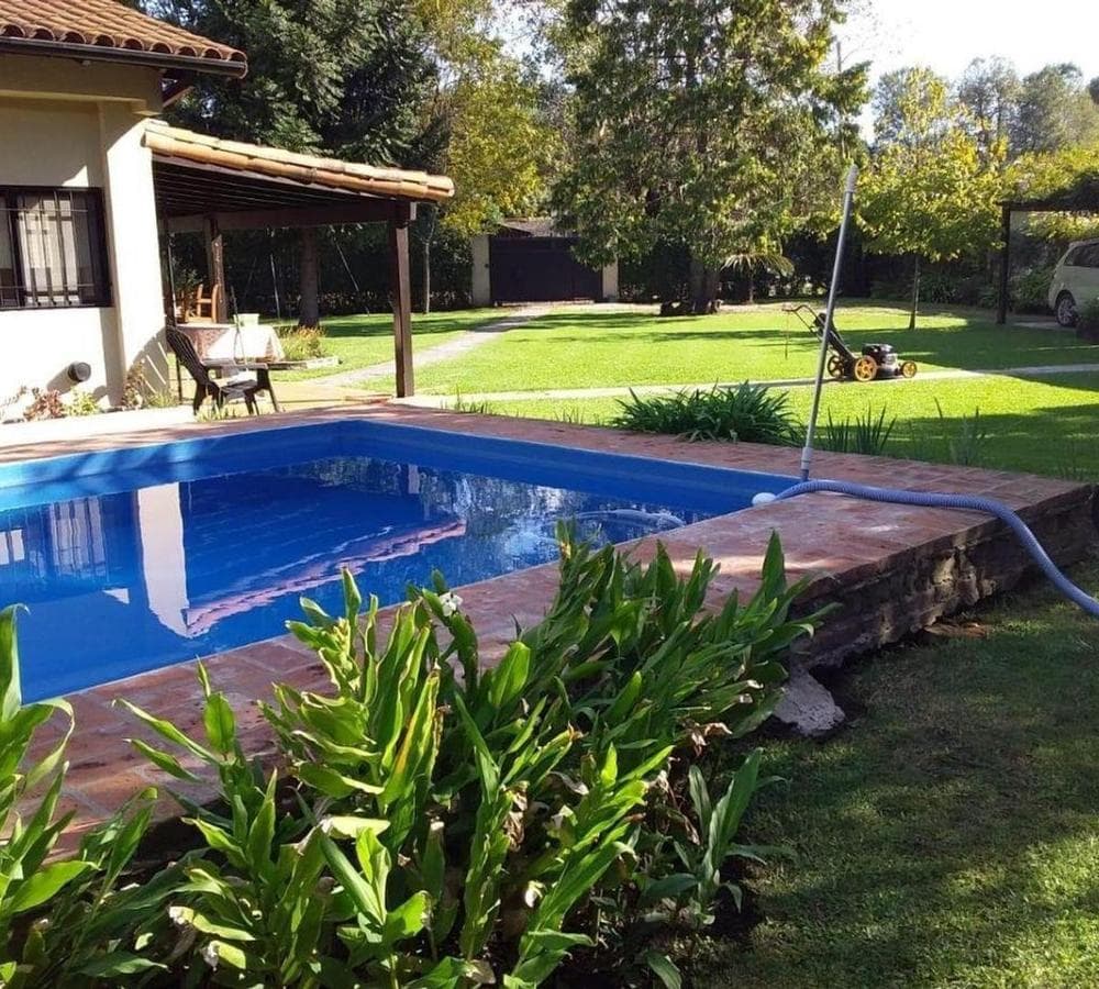 5-Room House for Sale