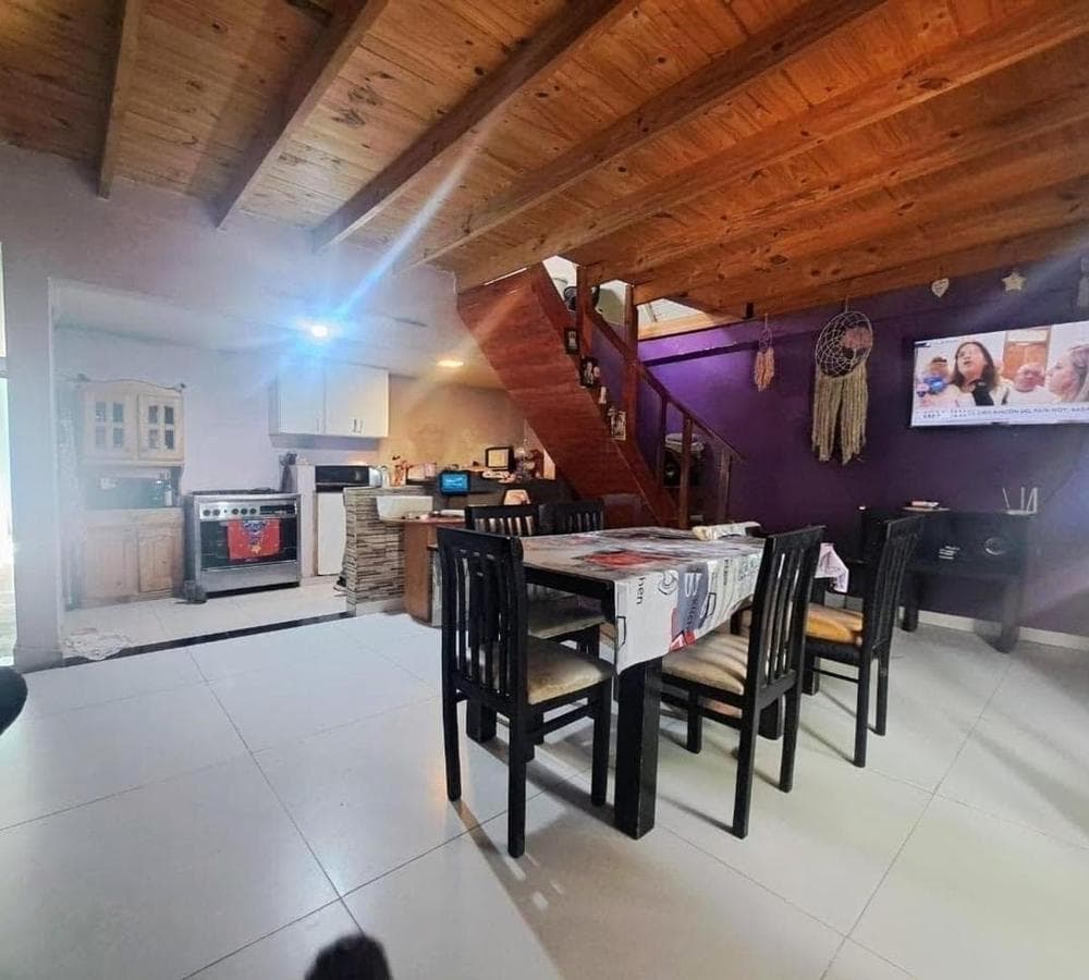 4-ROOM HOUSE FOR SALE IN THE "LA FIACA" GATED COMMUNITY IN MORENO