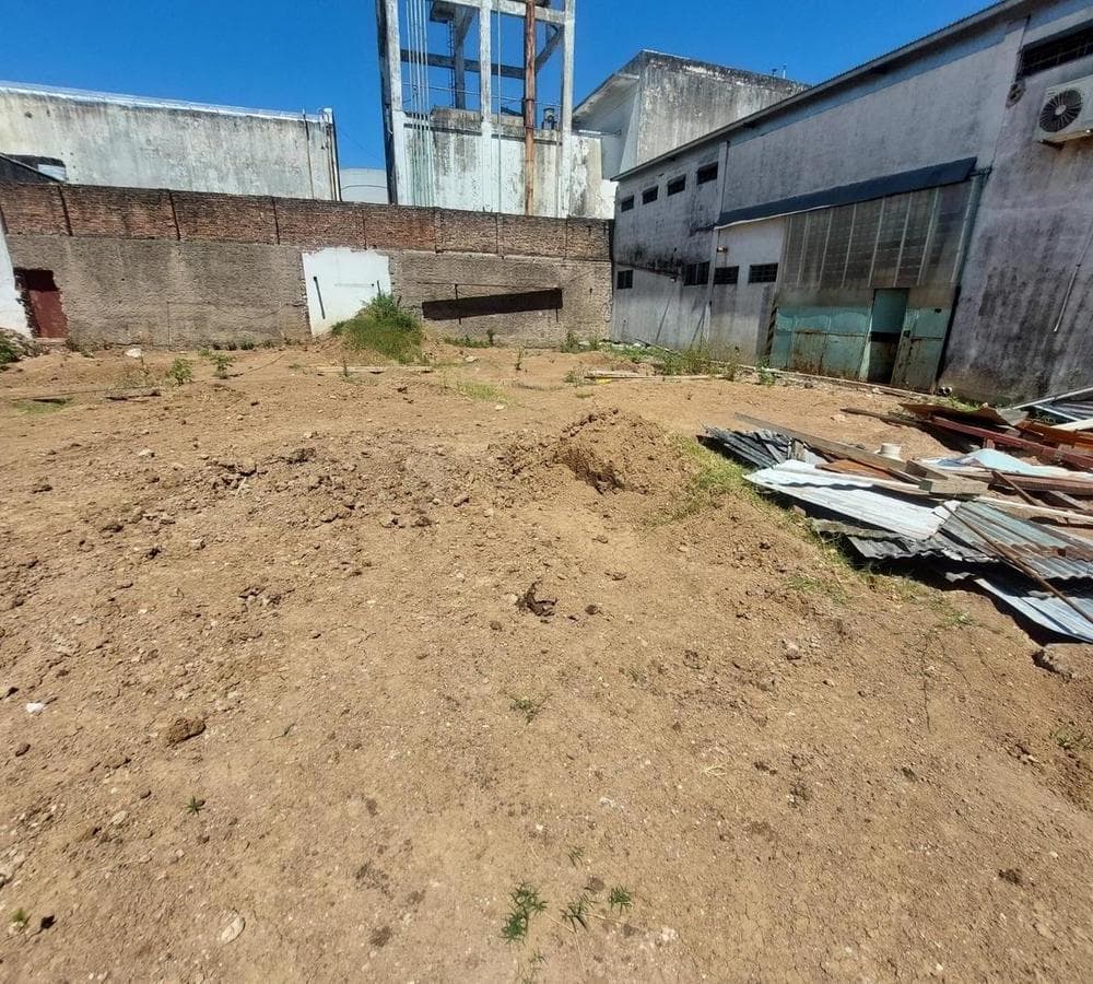 EXCELLENT LOT, ready for construction, great location