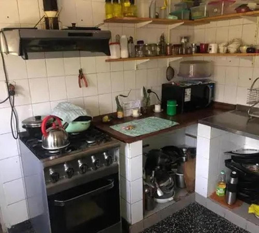 House for Sale in Hurlingham + Apartment in the Back