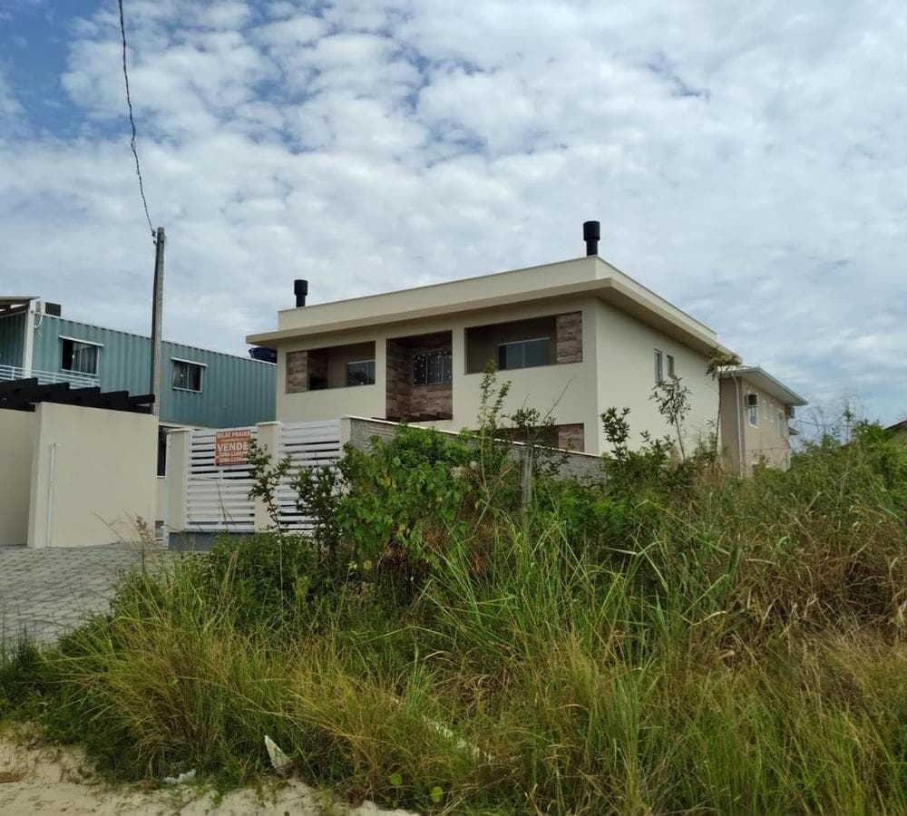 APARTMENT IN PLAYA DE PINHEIRA