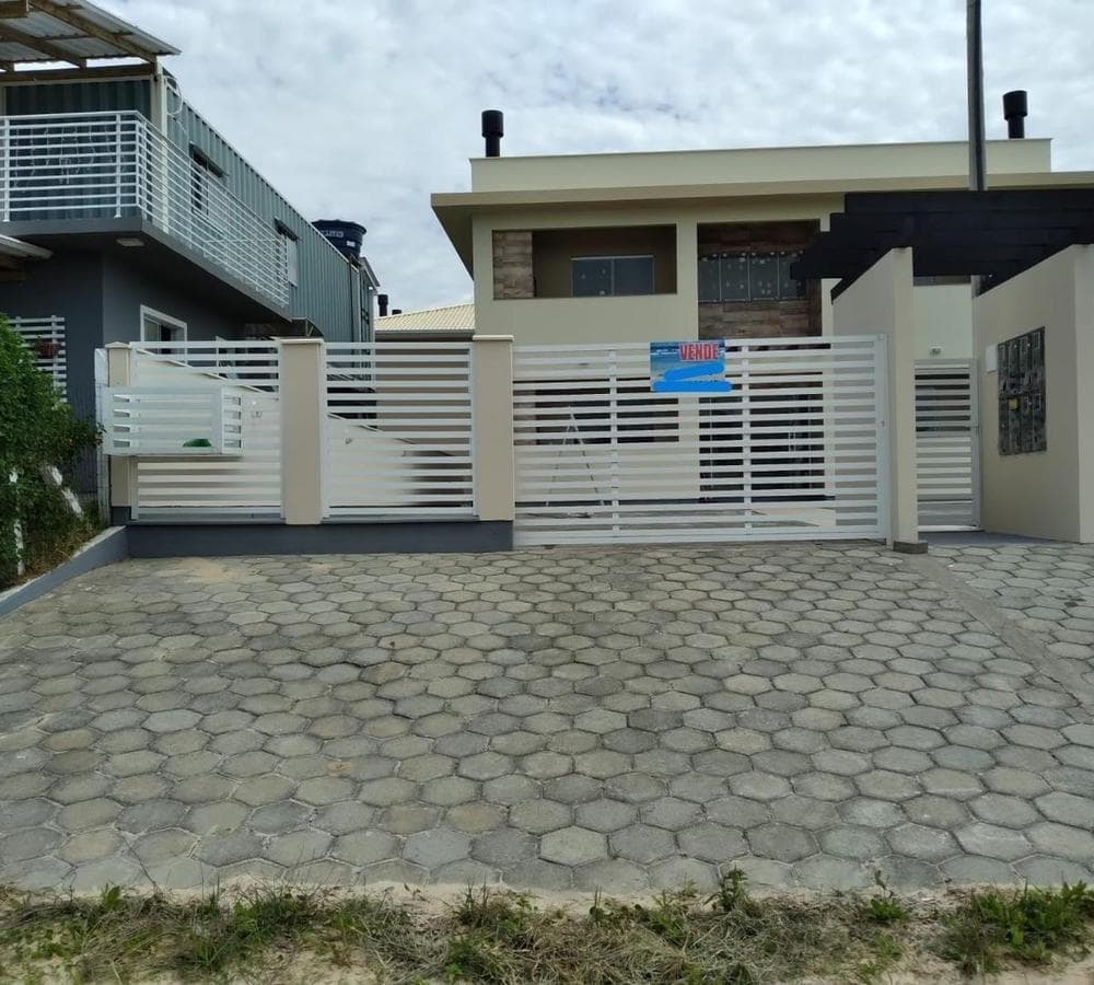 APARTMENT IN PLAYA DE PINHEIRA