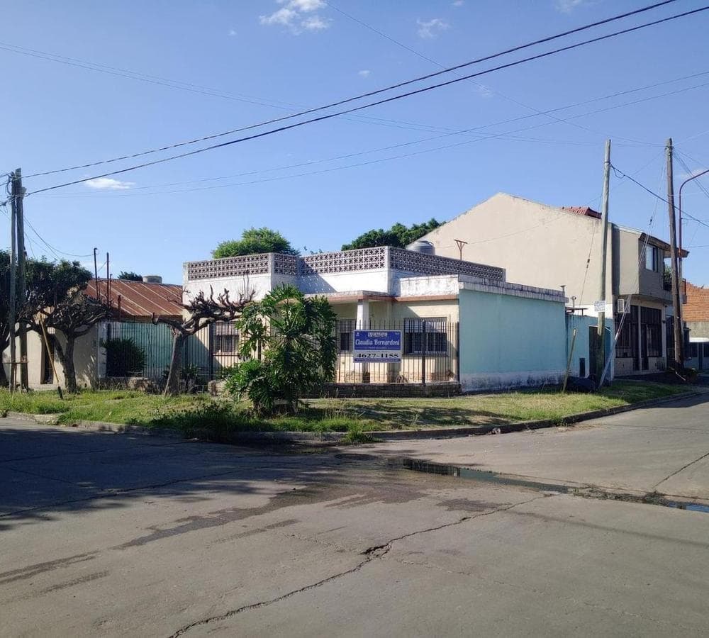 3-ROOM HOUSE IN COMODA