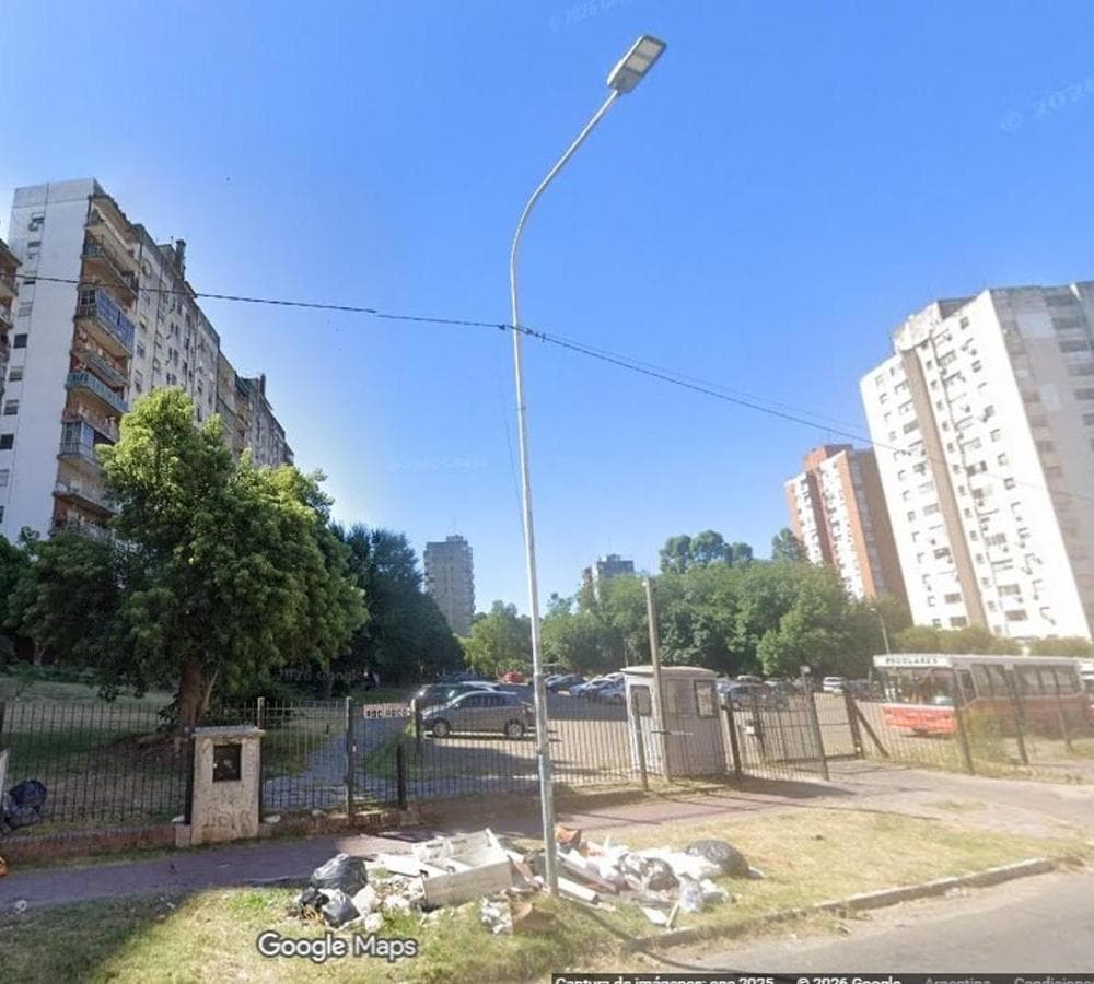 SPACIOUS APARTMENT IN A GREAT LOCATION