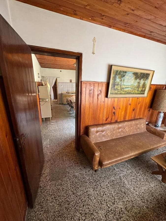 HOUSE IN JAUREGUI - ELIGIBLE FOR A LOAN