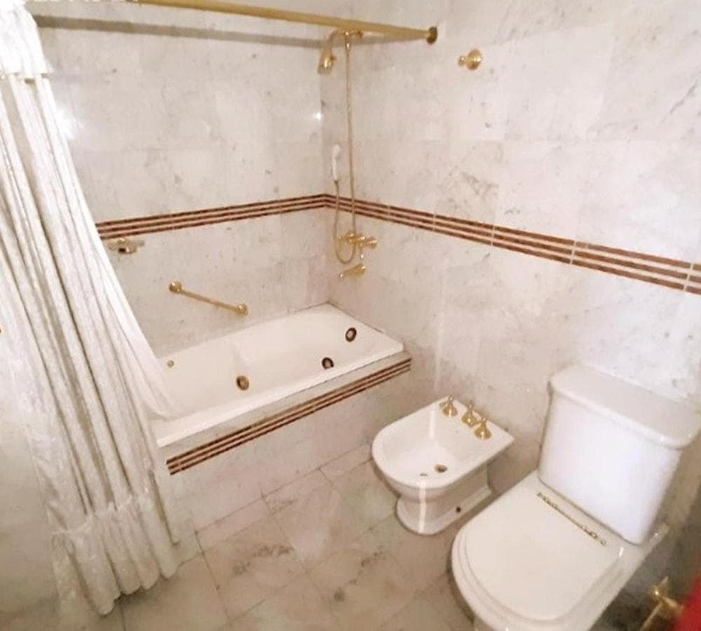 BEAUTIFUL 3-BEDROOM APARTMENT WITH BARBECUE AREA AND TERRACE IN NORTH MORÓN
