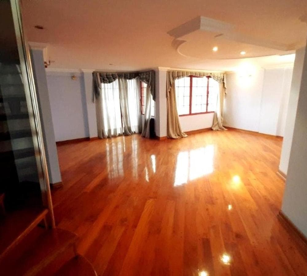 BEAUTIFUL 3-BEDROOM APARTMENT WITH BARBECUE AREA AND TERRACE IN NORTH MORÓN