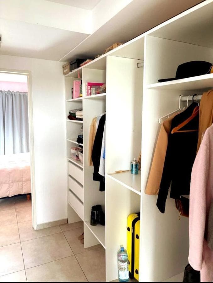 THREE-BEDROOM APARTMENT WITH TWO PARKING SPACES IN SOUTH MORÓN