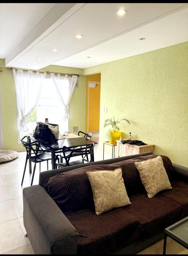 THREE-BEDROOM APARTMENT WITH TWO PARKING SPACES IN SOUTH MORÓN