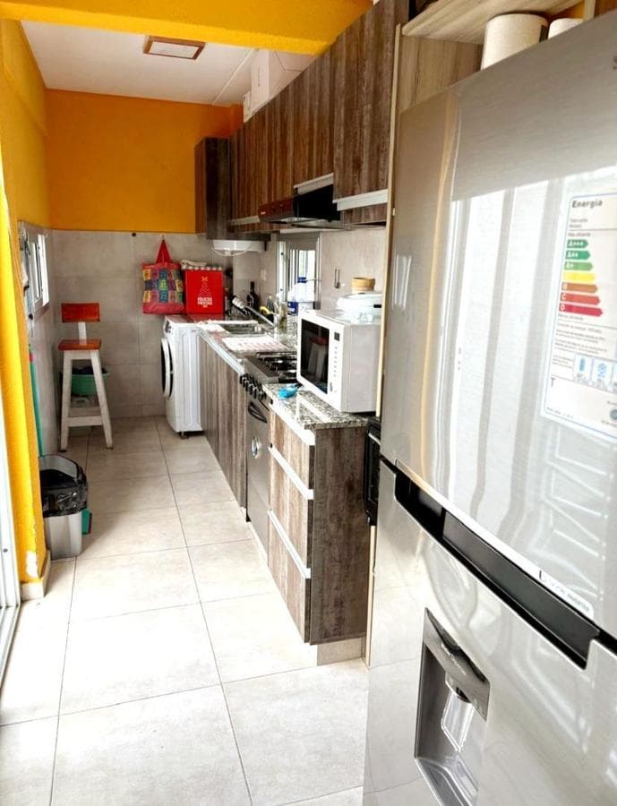 THREE-BEDROOM APARTMENT WITH TWO PARKING SPACES IN SOUTH MORÓN