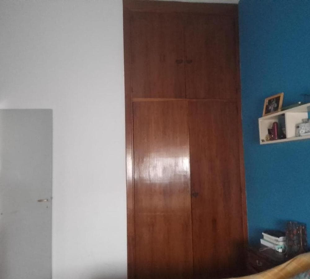 Charming house with a spacious park for families in Luján