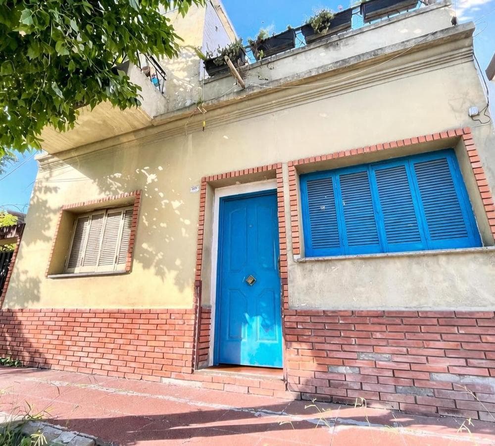 For Sale - Townhouse - Castelar - 3 Rooms