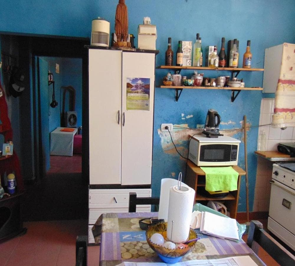 3-Room Apartment in Los Hornos | 2 Bedrooms | Patio with Grill