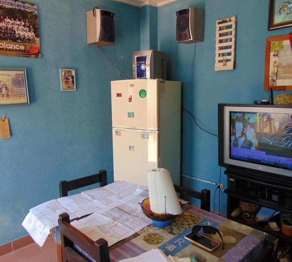 3-Room Apartment in Los Hornos | 2 Bedrooms | Patio with Grill