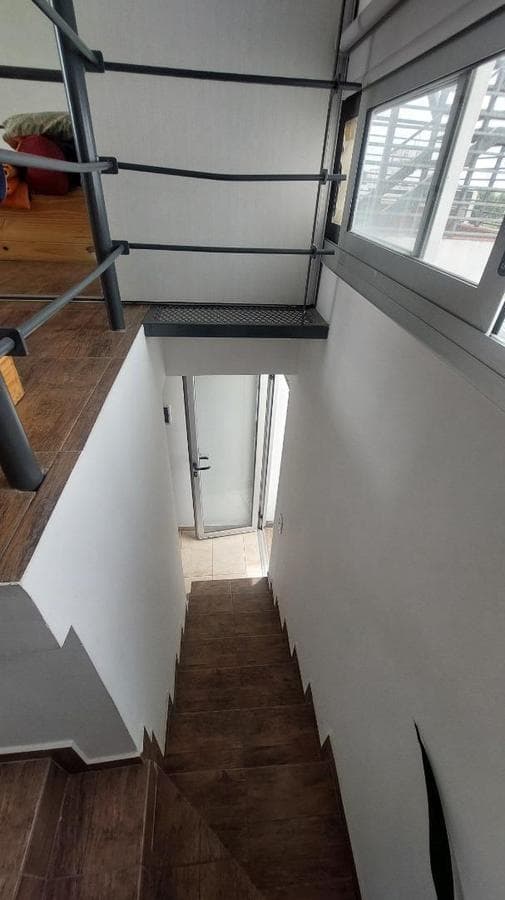 Apartment in Castelar 2 with a garage and terrace-balcony.