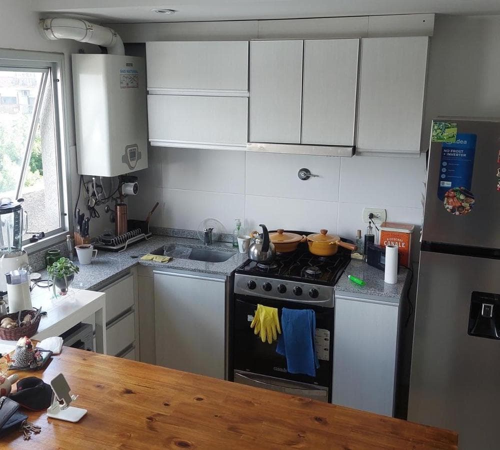 Apartment in Castelar 2 with a garage and terrace-balcony.
