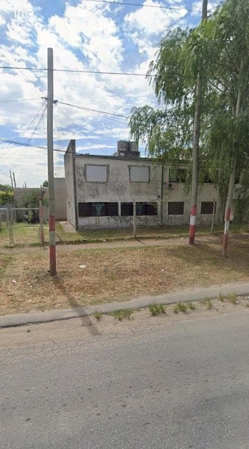 PH in Los Hornos | Garage | Potential for 2 Bedrooms